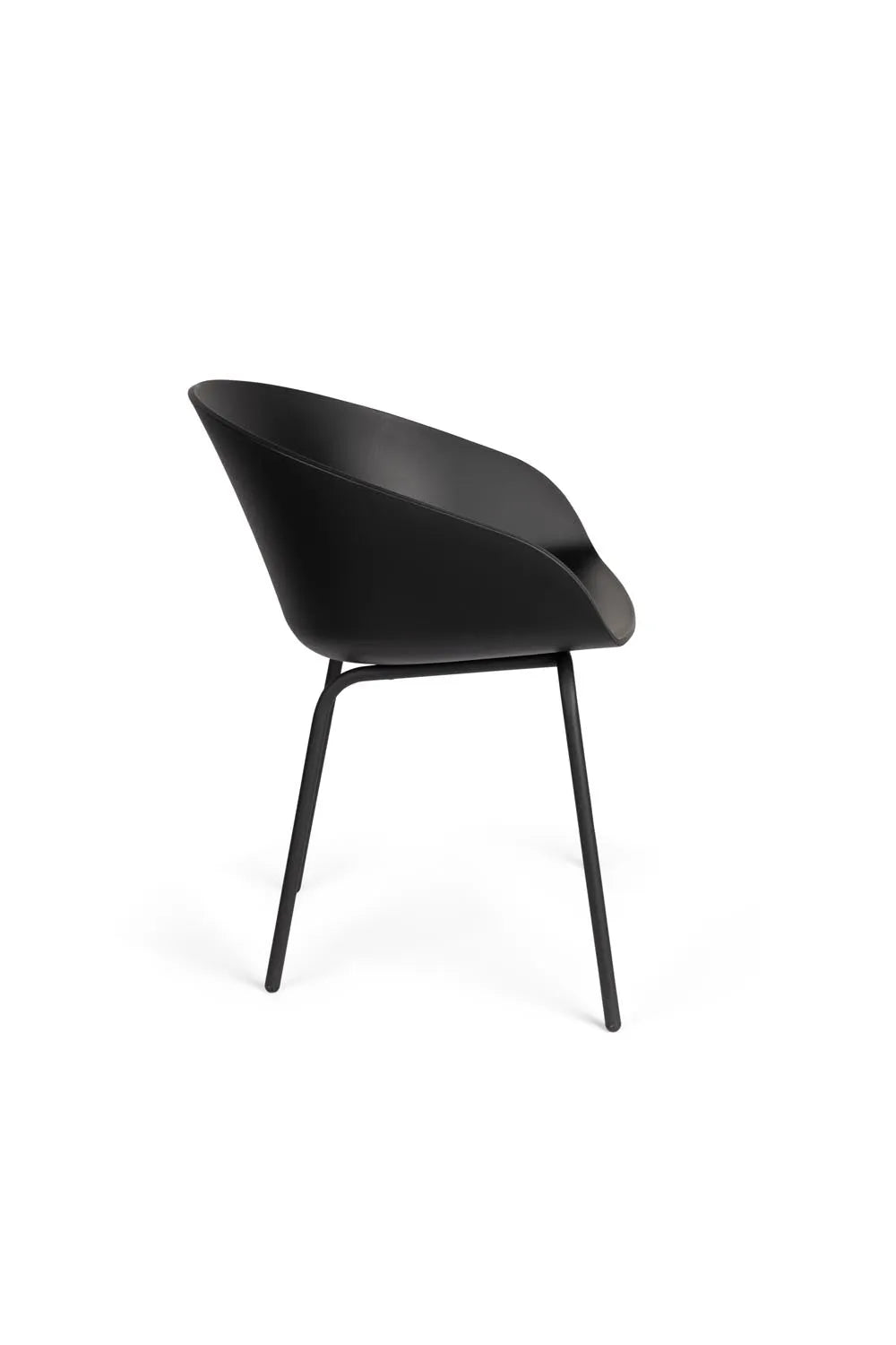 Zuiver Void Sessel: Minimalistisches Design trifft auf schwarzen Chic.