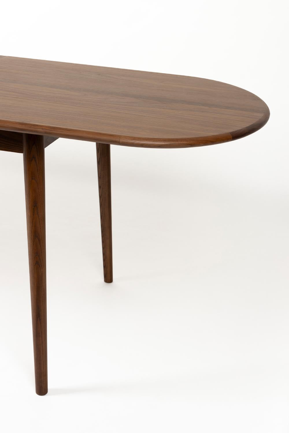 Eleganter Zuiver Twist Tisch: Walnuss, ausziehbar, 180/240x90 cm.