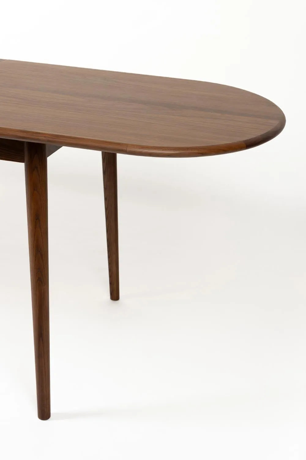 Eleganter Zuiver Twist Tisch: Walnuss, ausziehbar, 180/240x90 cm.