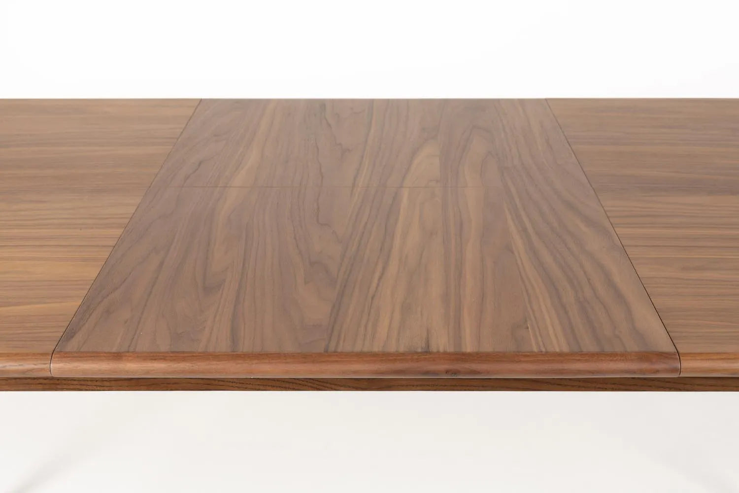 Zuiver Twist Tisch: Walnuss, ausziehbar, 180/240x90 cm, stilvoll.