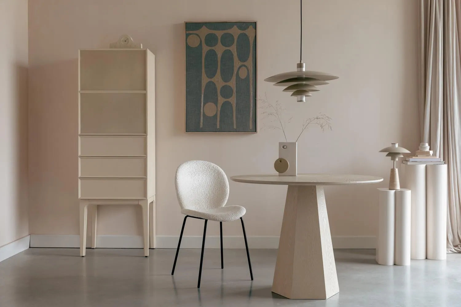Zuiver June Schrank: 1 Tür, 3 Schubladen, zeitloses Design.