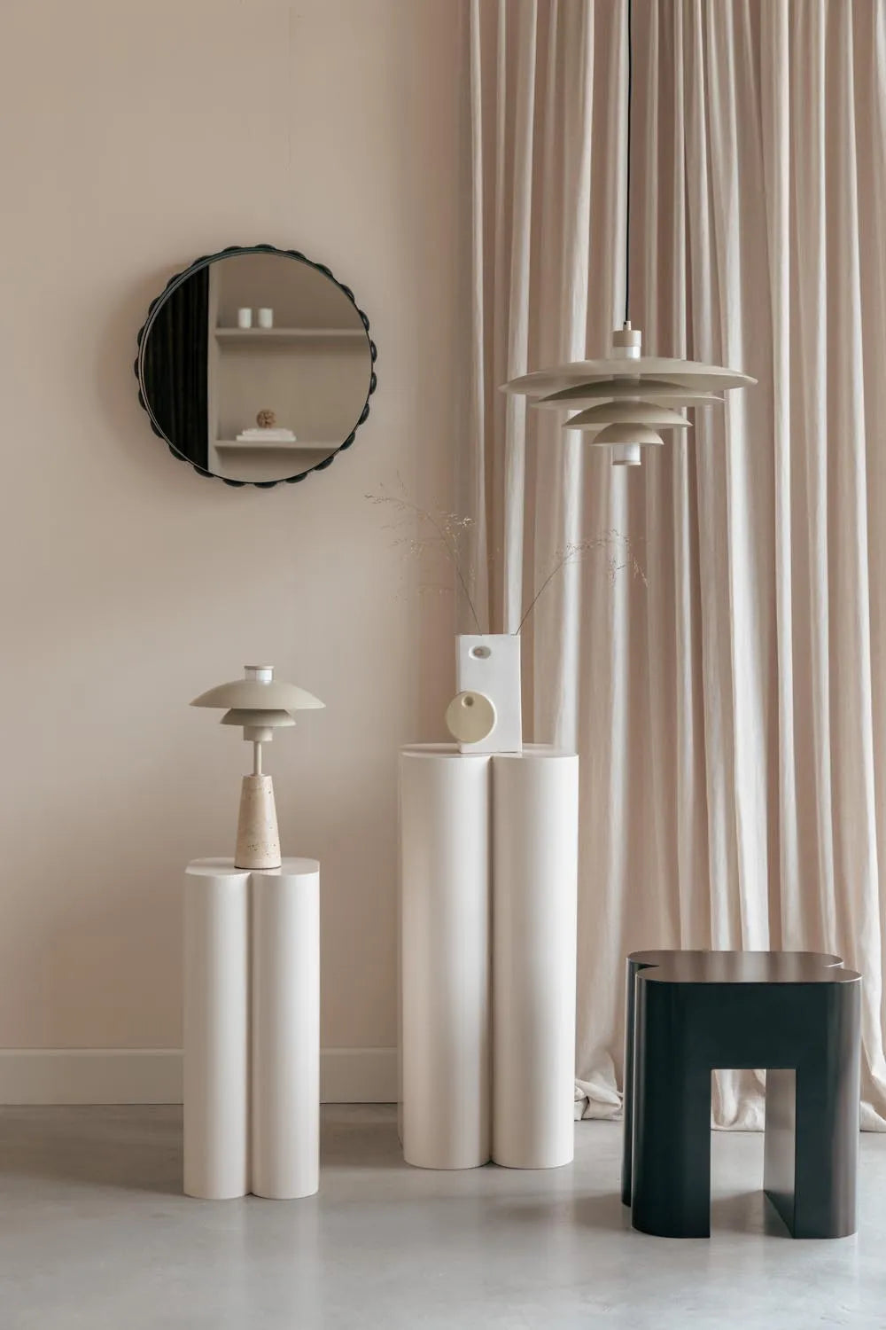 Zuiver Bubbles Spiegel: Eleganz trifft auf zeitgenössisches Design.