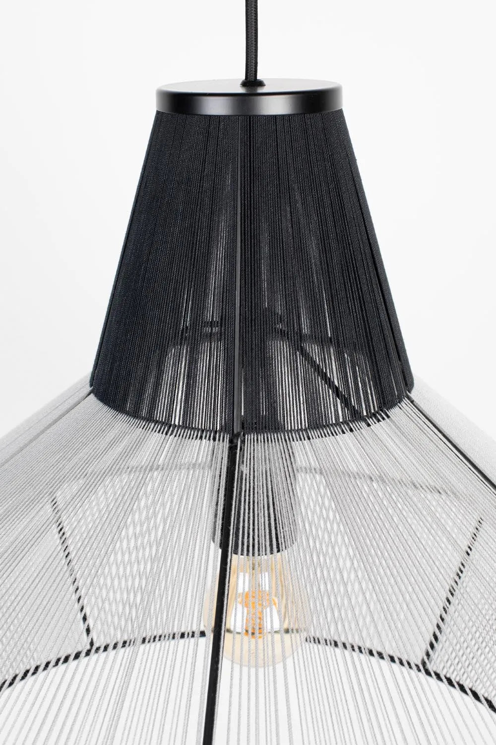 Fairy Pendelleuchte von Zuiver: Modernes Design mit Baumwollakzenten.