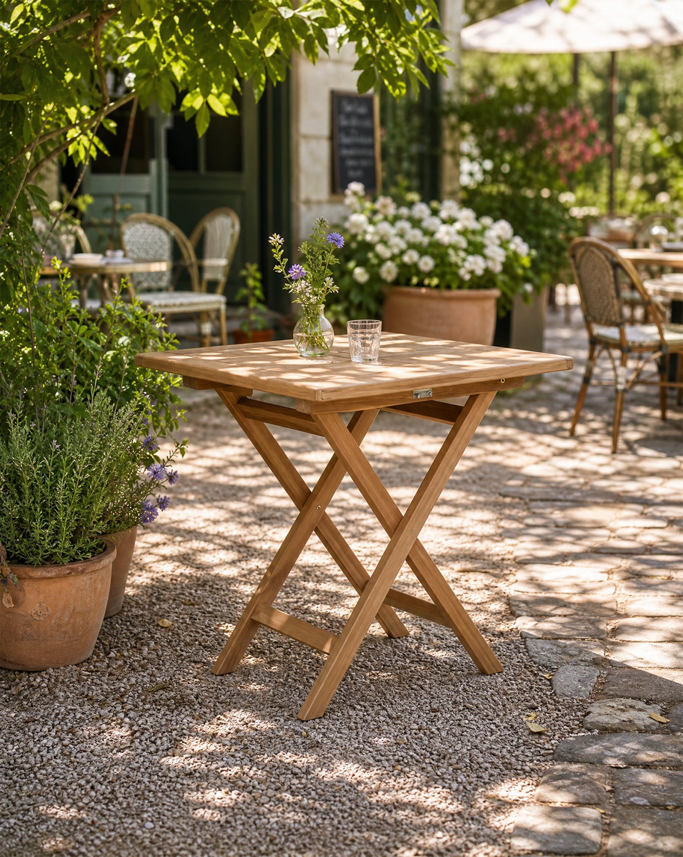 Kenya Outdoor Café Tisch