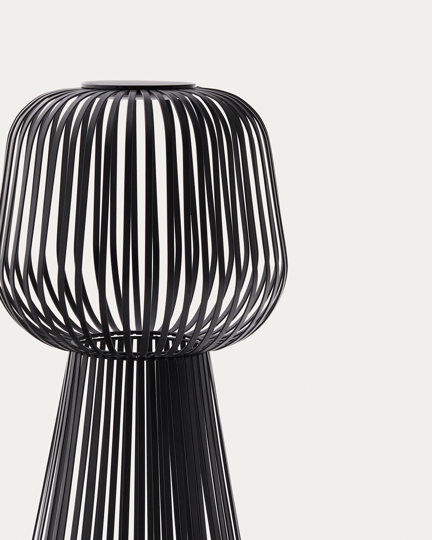 Solar stall lamp Reiba made of black metal