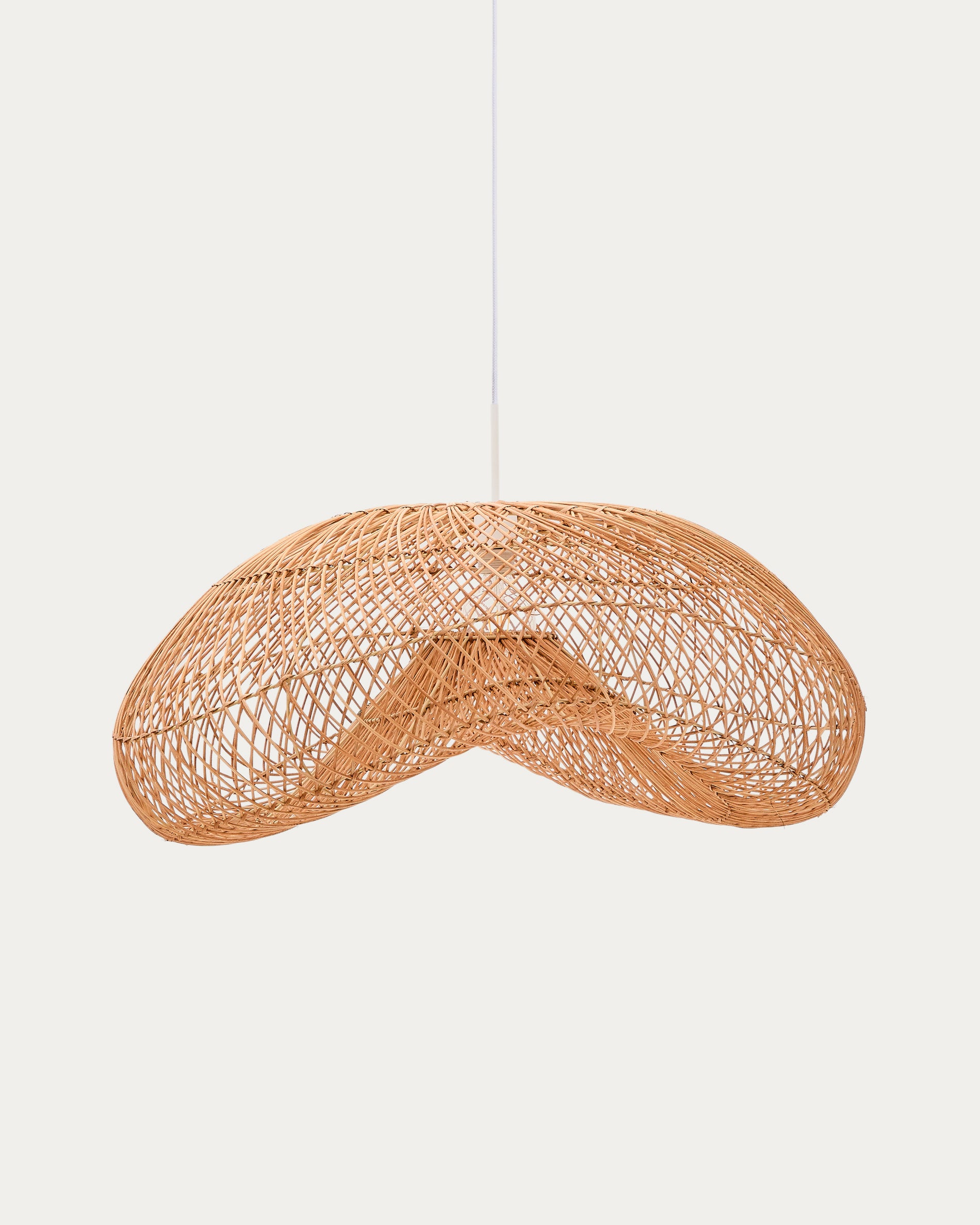 Lampenschirm für Deckenleuchte Isora aus Rattan mit Finish in natürlichem Farbton 80 x 35 cm in Natur präsentiert im Onlineshop von KAQTU Design AG. Lampenschirm ist von Kave Home