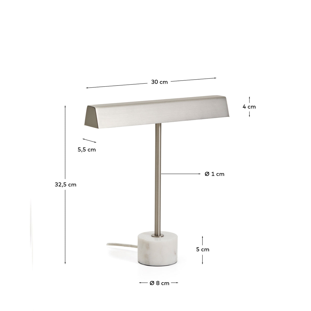 Tischlampe Lynor aus gebürstetem Metall mit weissem Marmorsockel in Silber präsentiert im Onlineshop von KAQTU Design AG. Tischleuchte ist von Kave Home