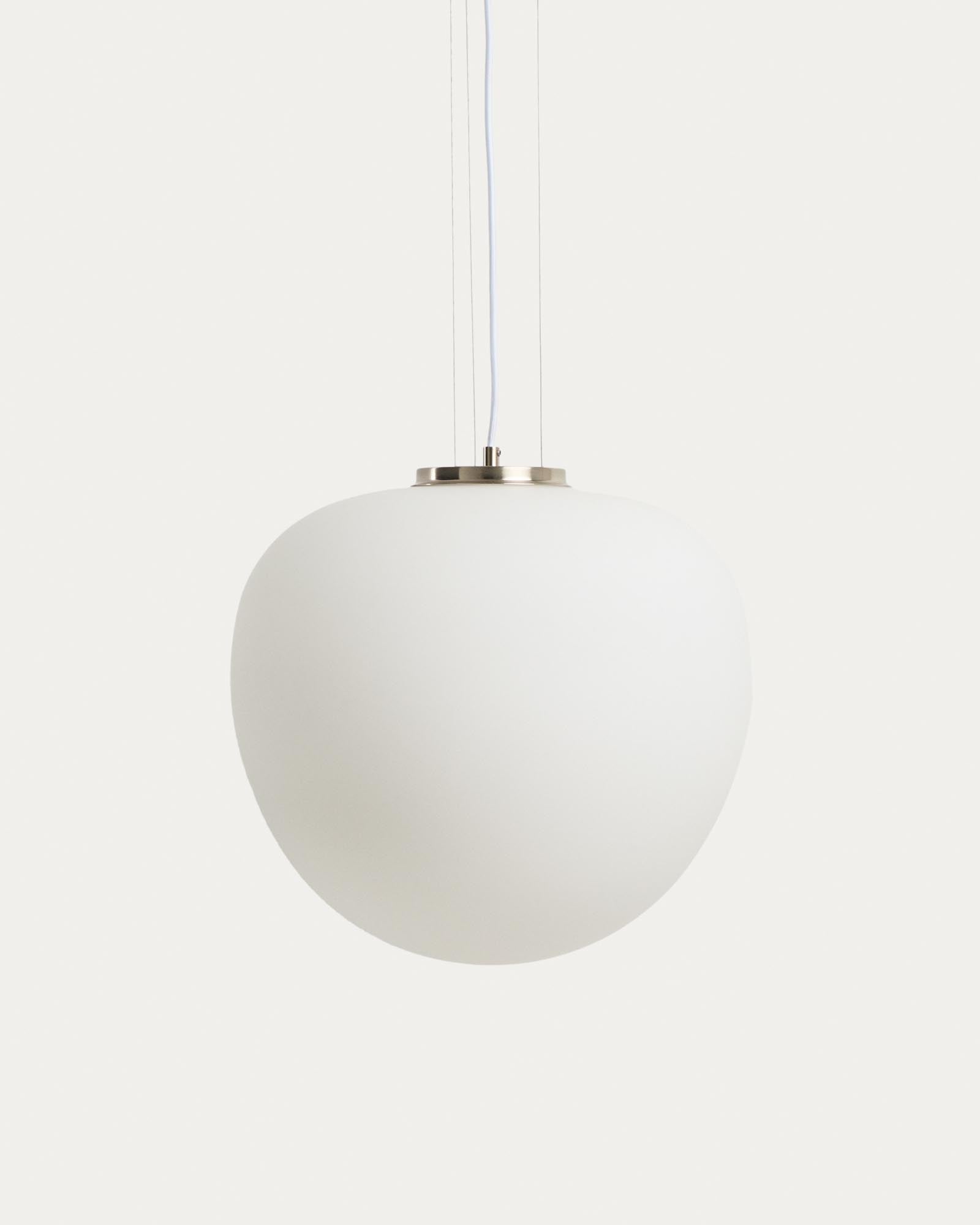 Deckenleuchte Ardali aus Rauchglas und Stahl mit gebürstetem Finish Ø 40 cm in Weiss präsentiert im Onlineshop von KAQTU Design AG. Deckenleuchte ist von Kave Home