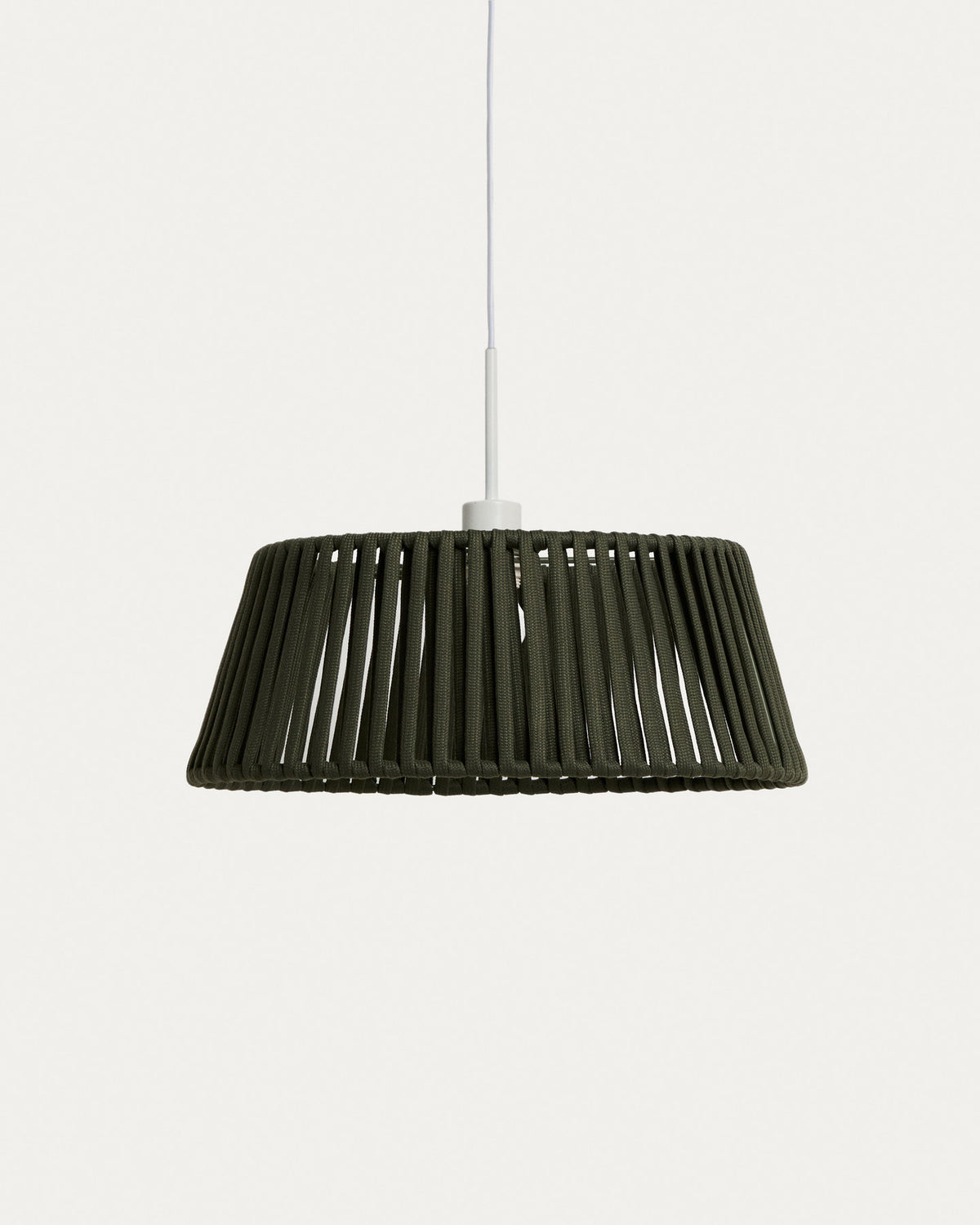 Lampenschirm für Deckenleuchte Aldet aus flachem Seil in Grün, Ø 46 cm in Grün präsentiert im Onlineshop von KAQTU Design AG. Outdoor Pendelleuchte ist von Kave Home