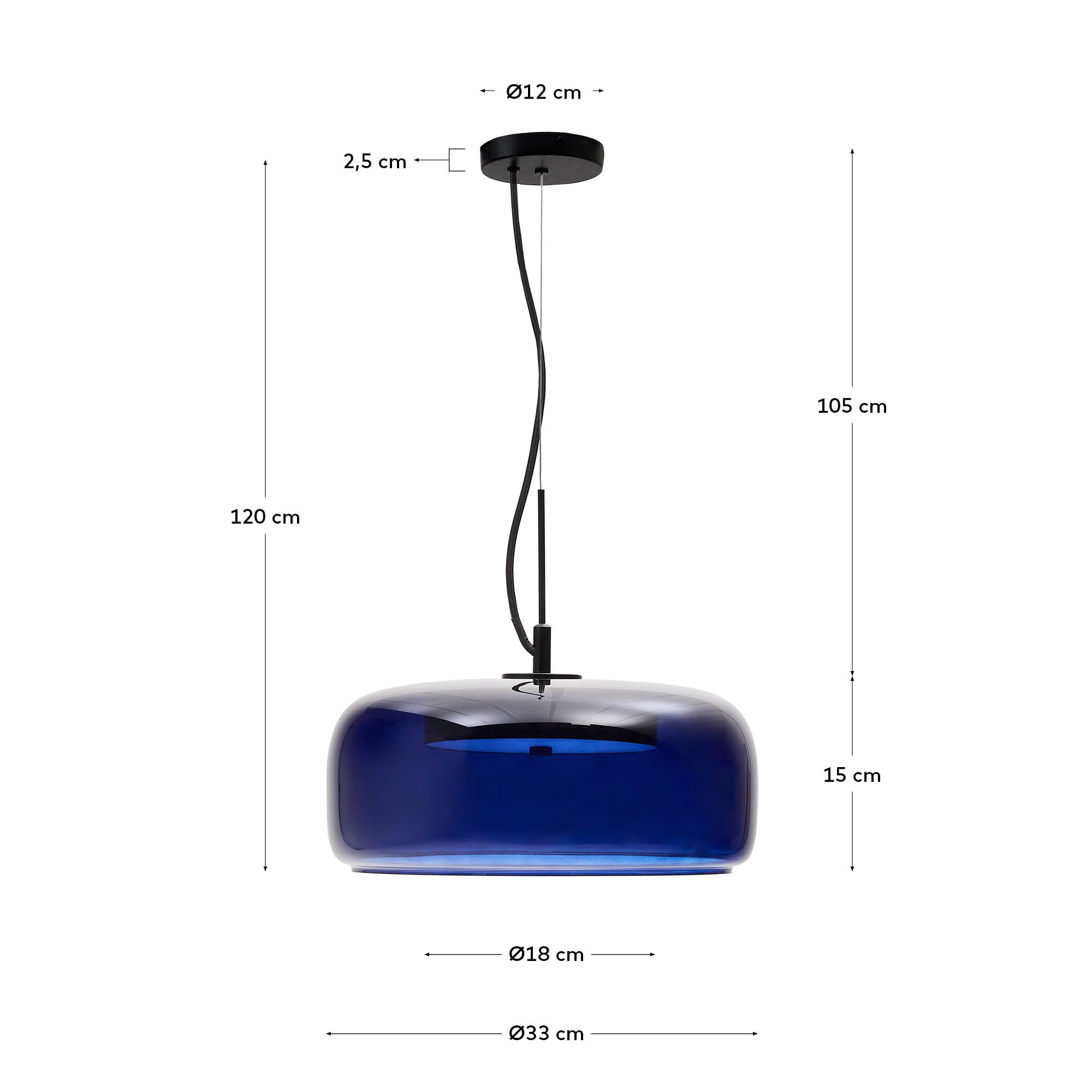 Die Deckenleuchte Reig aus blauem Glas (Ø 38 cm) von Kave Home vereint modernes Design mit stilvoller Beleuchtung für jeden Raum.