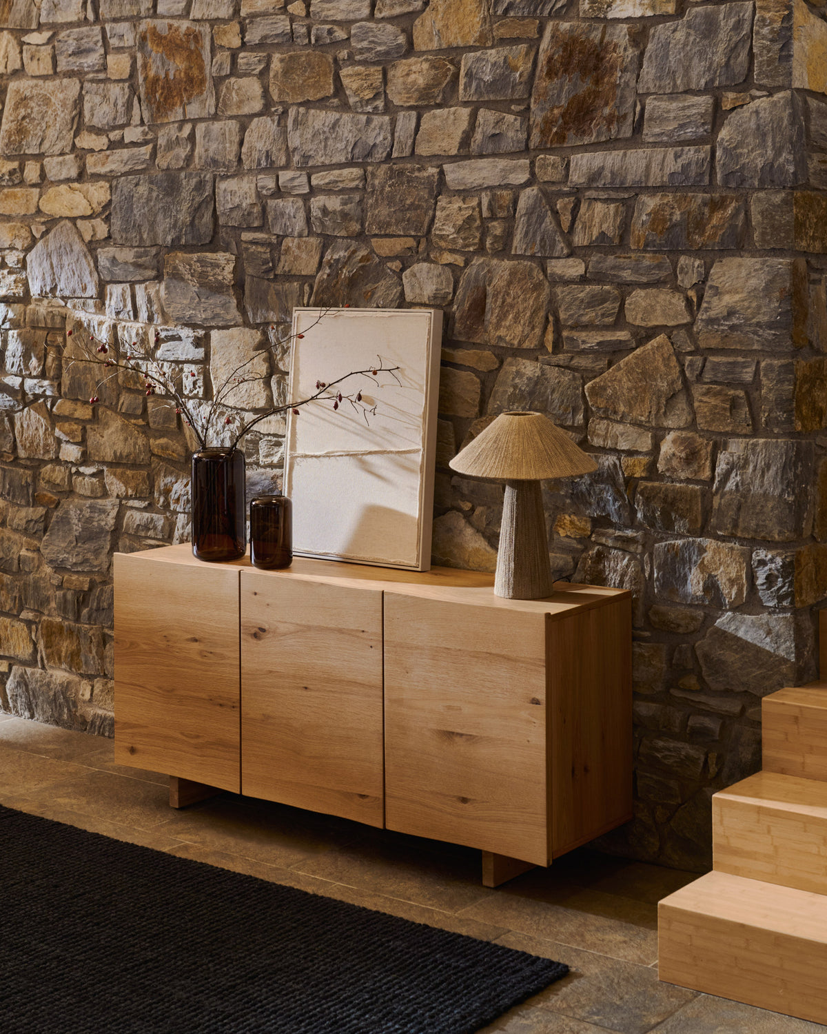 Renee Tischleuchte aus Jute natur in Natur präsentiert im Onlineshop von KAQTU Design AG. Tischleuchte ist von Kave Home