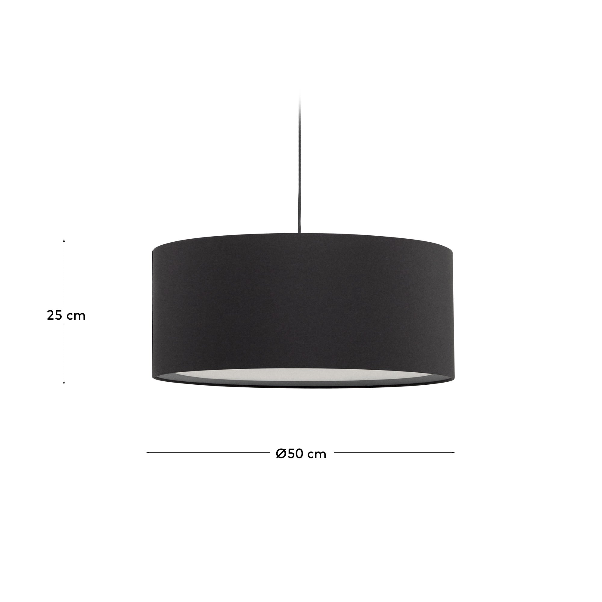 Eleganter Lampenschirm Santana in Schwarz mit weißem Diffusor, Ø 50 cm, perfekt für moderne Deckenleuchten von Kave Home.