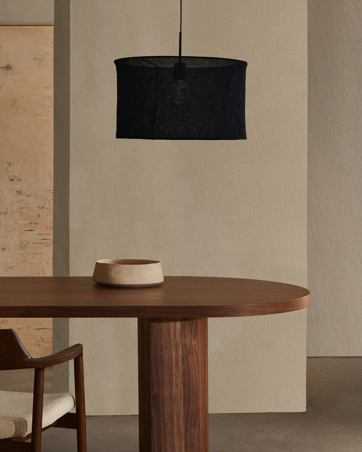 Mariela Schirm für Deckenlampe aus Leinen mit beigem Finish Ø 50 x 30 cm in Natur präsentiert im Onlineshop von KAQTU Design AG. Lampenschirm ist von Kave Home