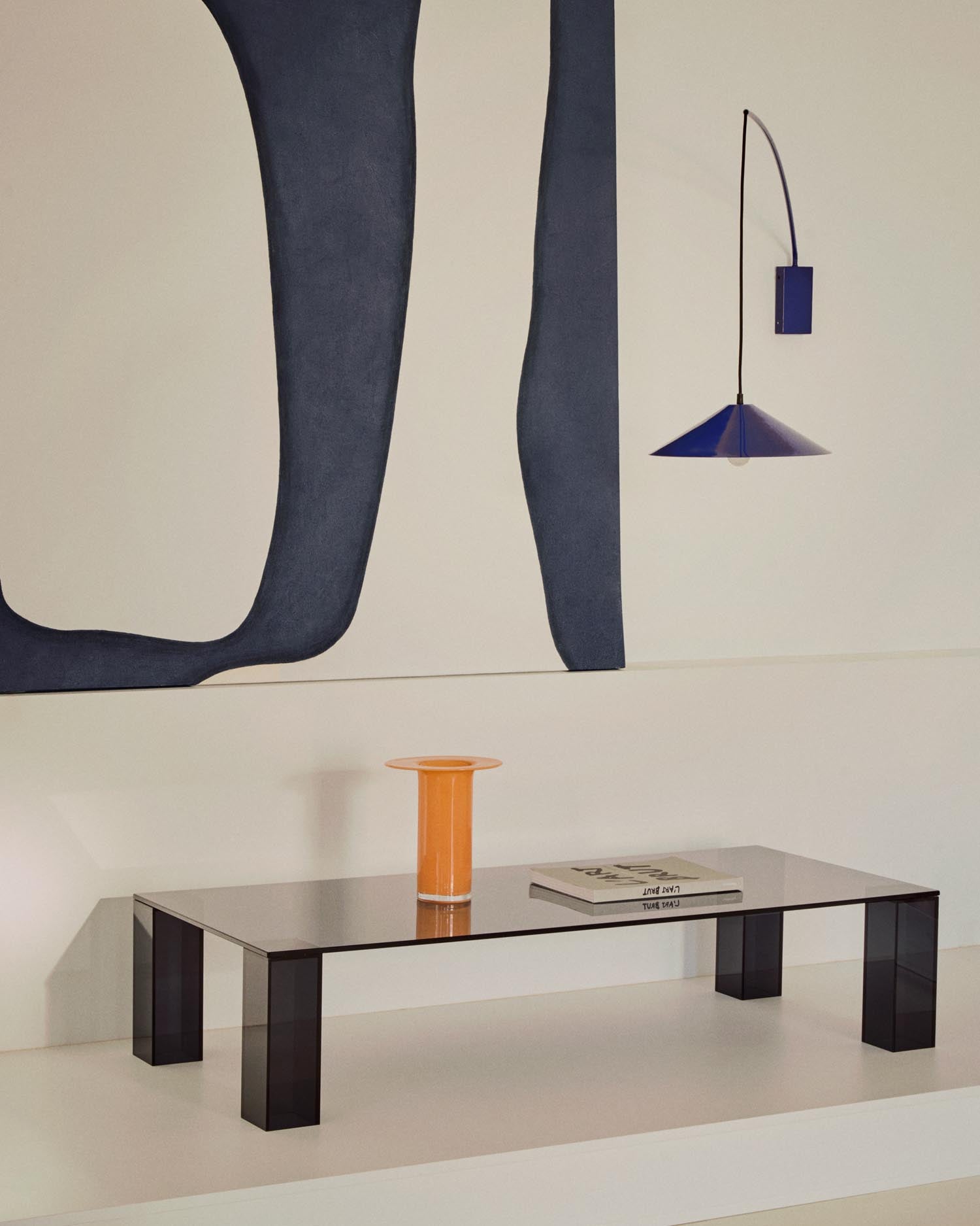 Wandleuchte Kally aus Metall mit blau lackiertem Finish