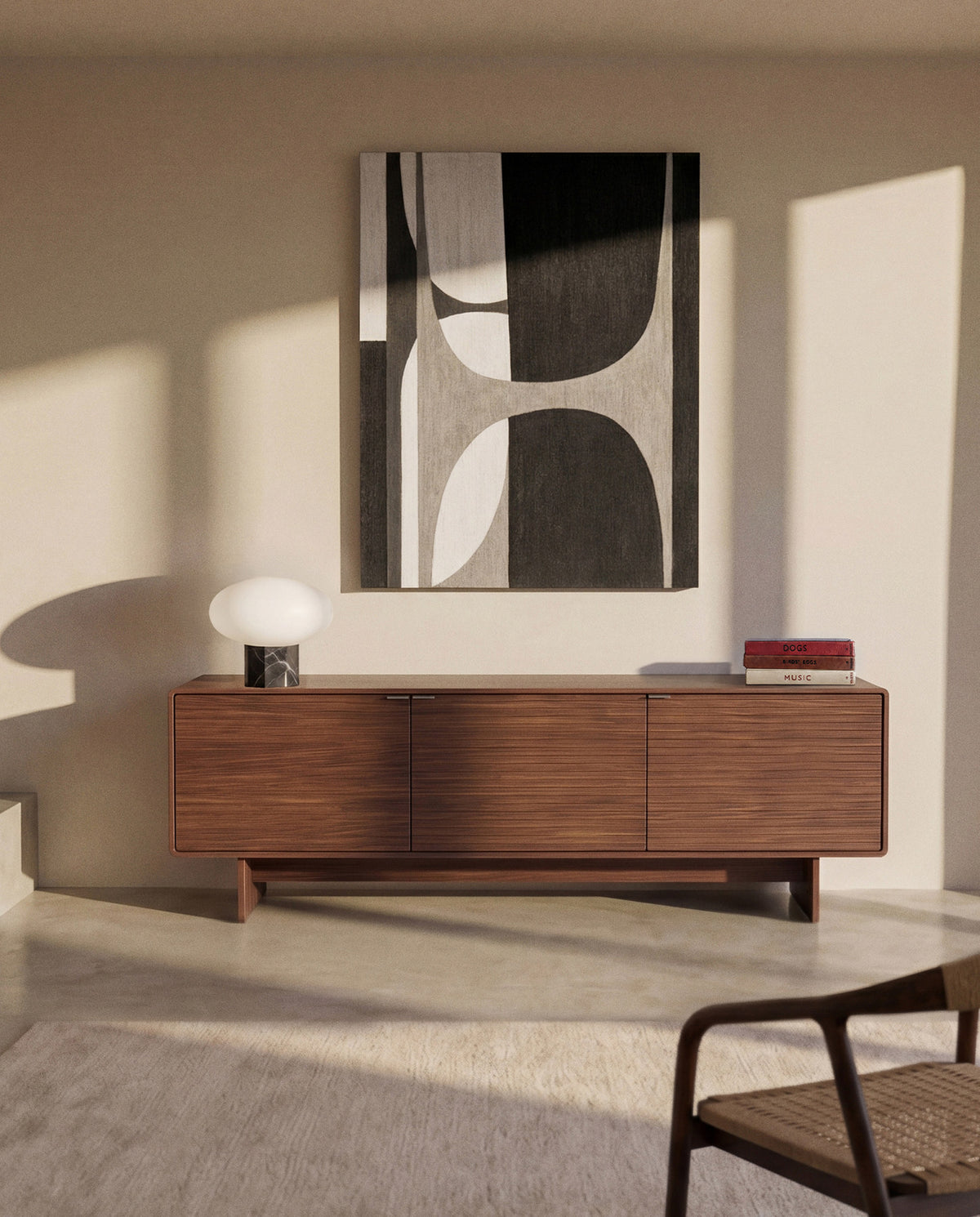 TV-Möbel Norlen mit 3 Türen aus Nussbaumfurnier FSC Mix Credit 150 x 46 cm in Dunkelbraun präsentiert im Onlineshop von KAQTU Design AG. TV-Möbel ist von Kave Home
