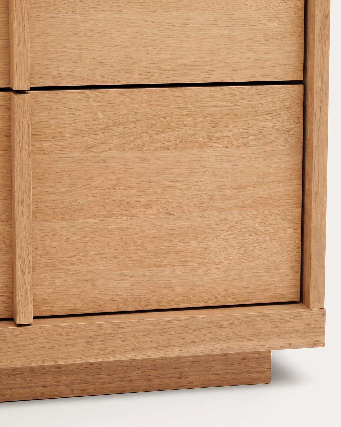 Kommode Onix 3 mit Schubladen aus Eichenfurnier Naturton-Finish 100 x 78 cm FSC Mix Credit in Natur präsentiert im Onlineshop von KAQTU Design AG. Kommode ist von Kave Home