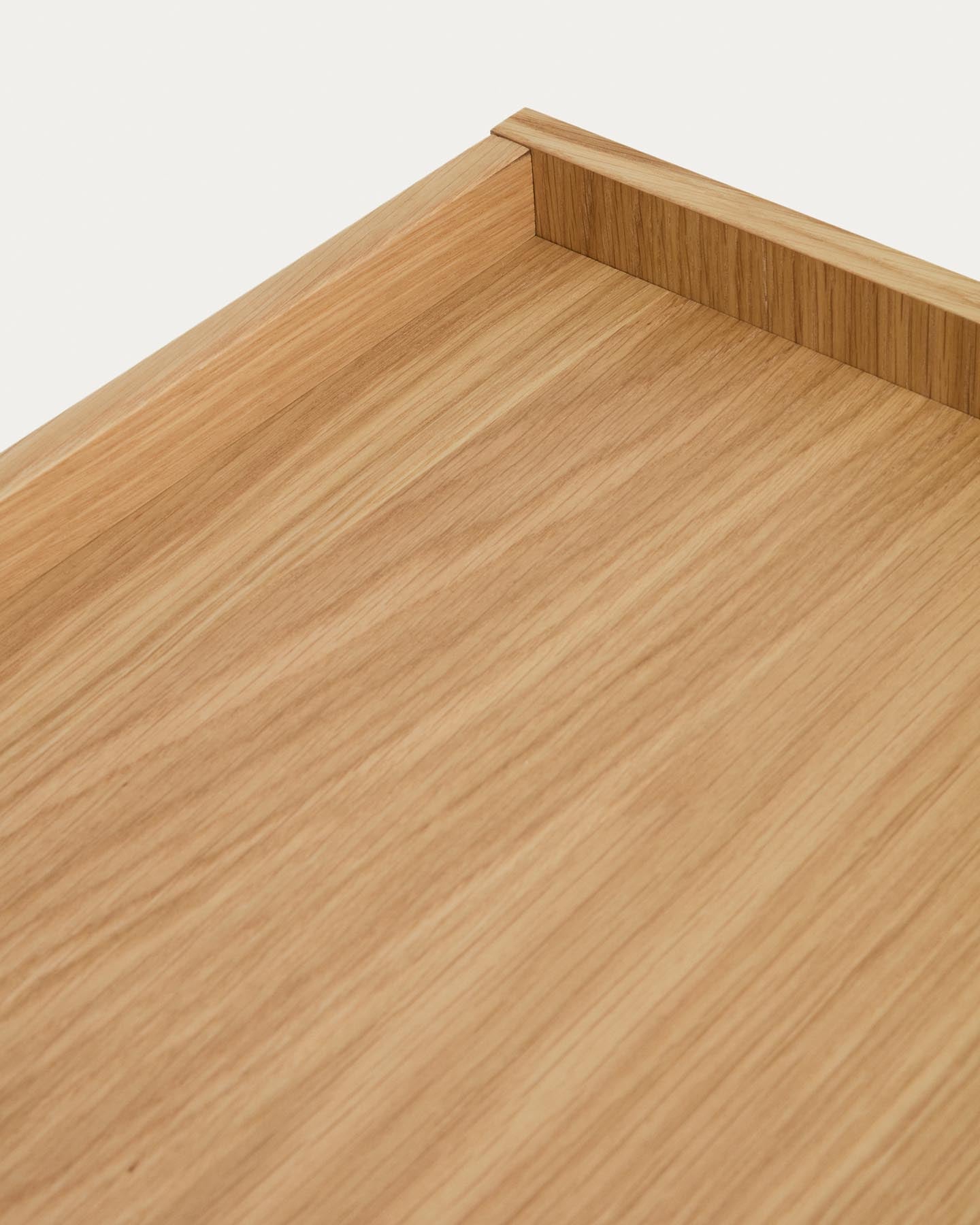 Sideboard Onix aus Eichenfurnier mit Naturton-Finish 150 x 80 cm FSC Mix Credit in Natur präsentiert im Onlineshop von KAQTU Design AG. Sideboard ist von Kave Home