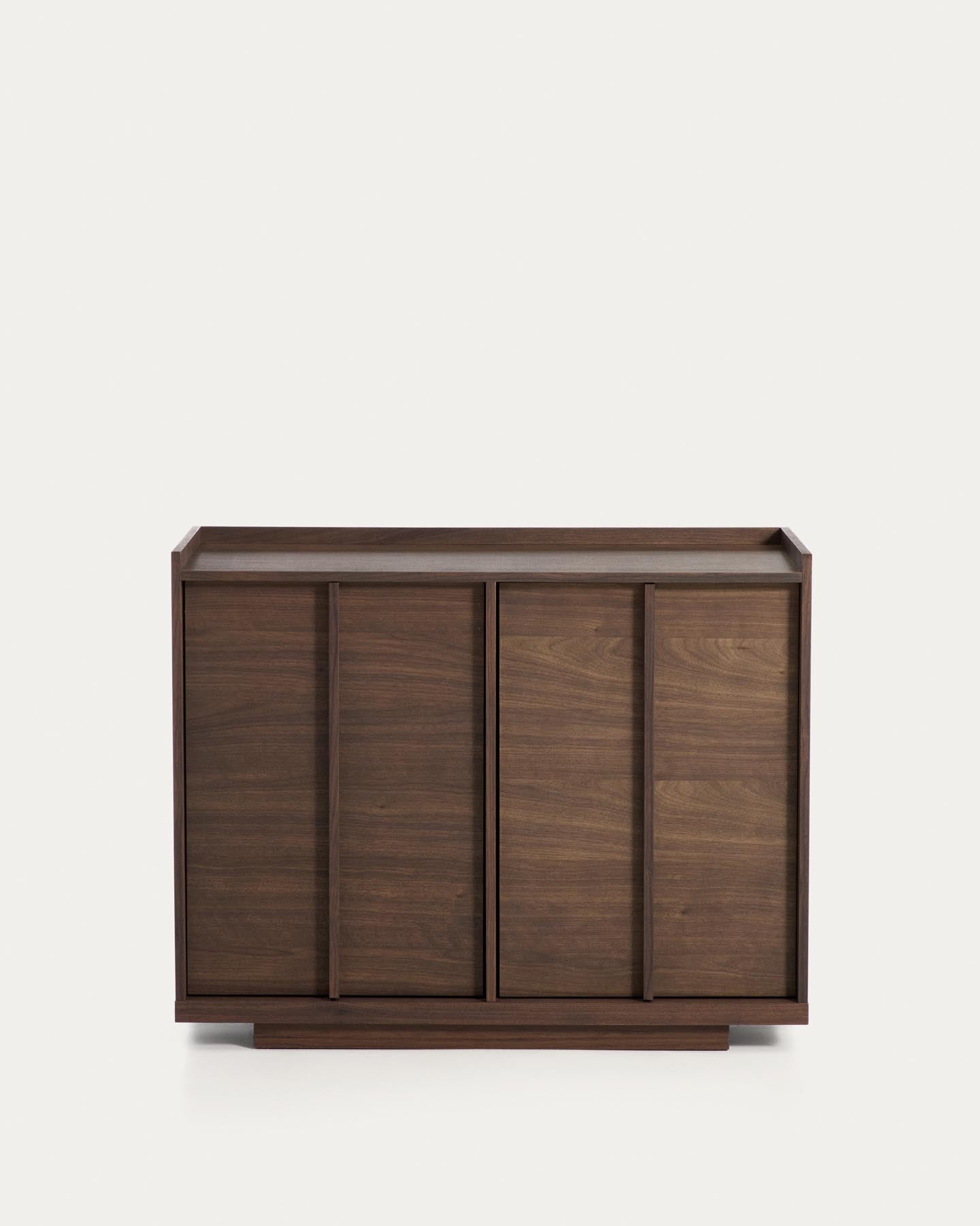 Sideboard Onix aus Walnussfurnier mit dunklem Finish 100 x 80 cm FSC Mix Credit in Dunkelbraun präsentiert im Onlineshop von KAQTU Design AG. Sideboard ist von Kave Home