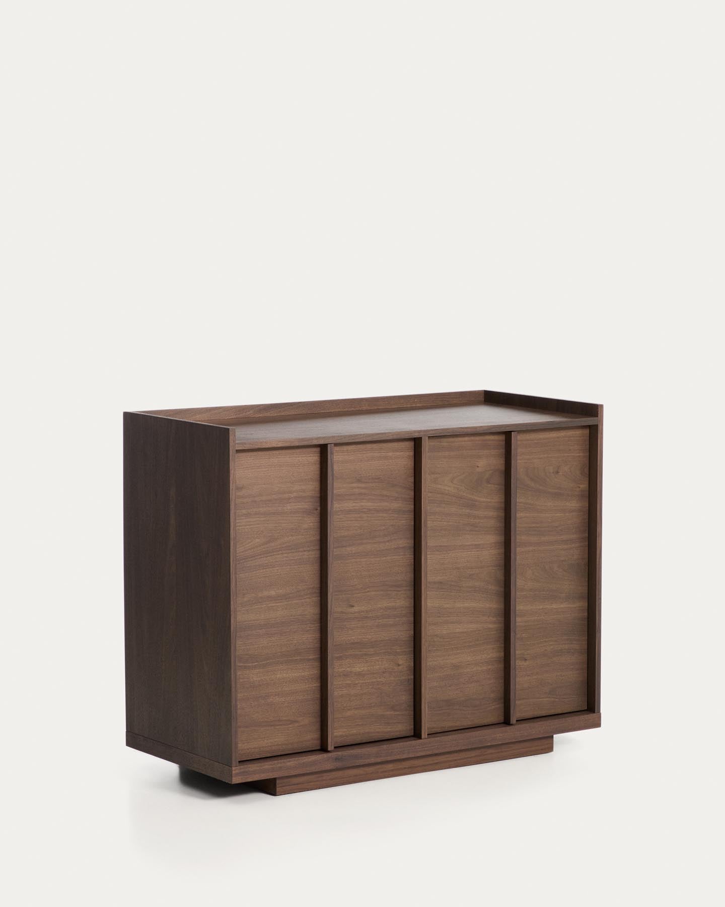Sideboard Onix aus Walnussfurnier mit dunklem Finish 100 x 80 cm FSC Mix Credit in Dunkelbraun präsentiert im Onlineshop von KAQTU Design AG. Sideboard ist von Kave Home