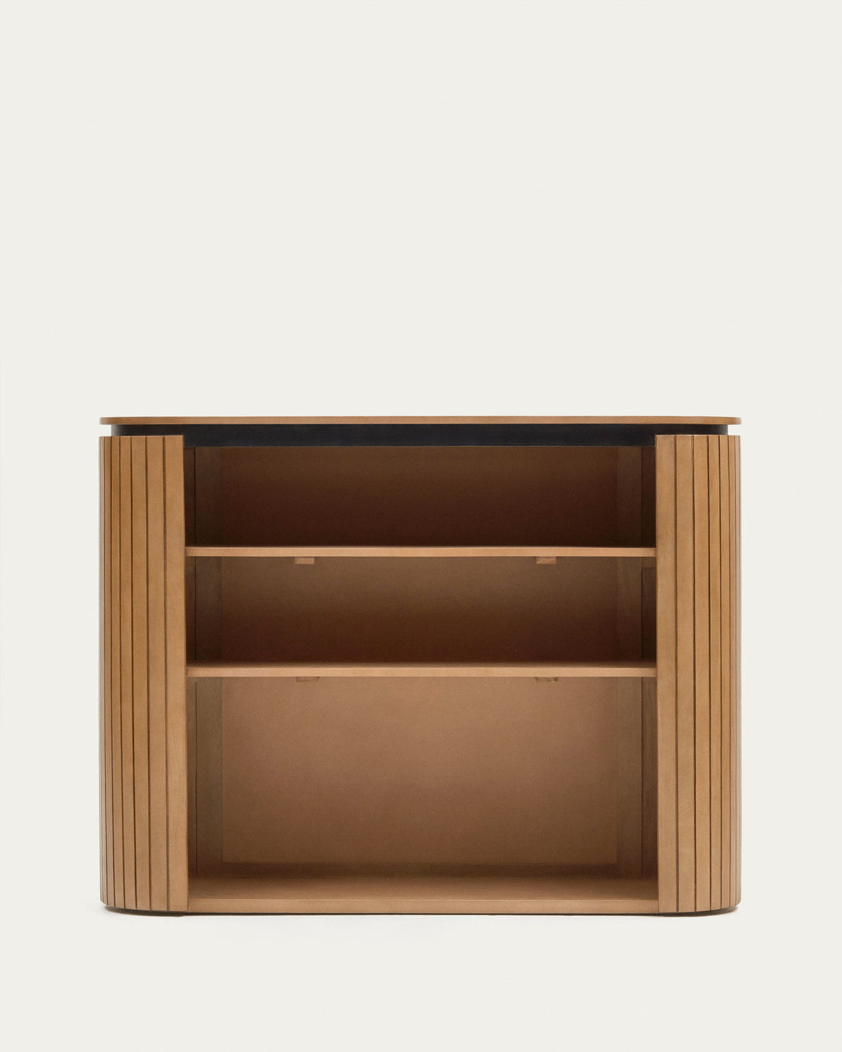 Licia Regal aus massivem Mangoholz und Metall schwarz lackiert 120 x 90 cm in Natur präsentiert im Onlineshop von KAQTU Design AG. Standregal ist von Kave Home