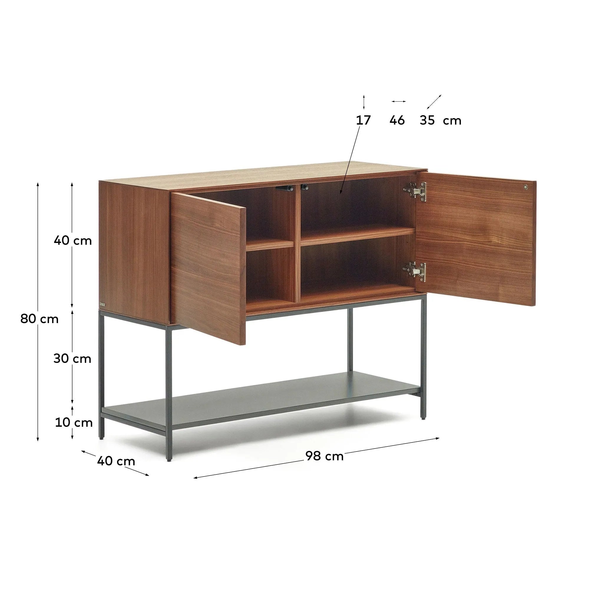Das Vedrana Sideboard kombiniert edles Nussholzfurnier mit modernen schwarzen Stahlbeinen und bietet stilvollen Stauraum.