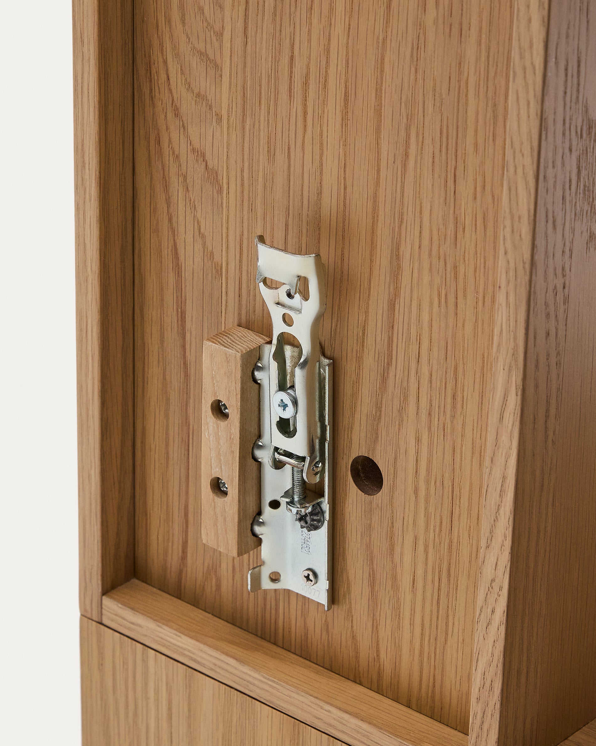 Modularregal Ina aus Eichenfurnier mit Finish in natürlichem Farbton 80 x 80 cm FSC 100% in Natur präsentiert im Onlineshop von KAQTU Design AG. Wandregal ist von Kave Home