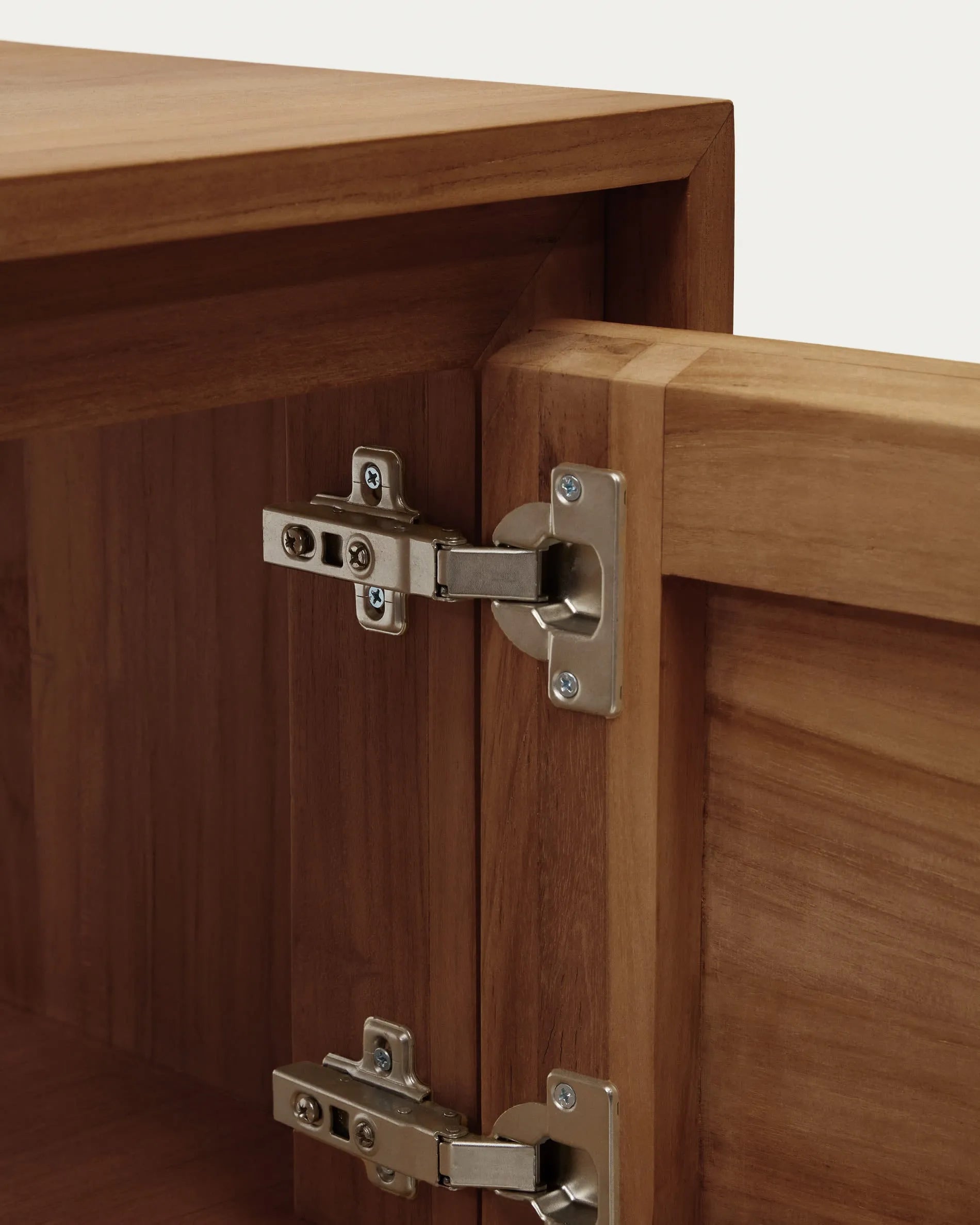 Eleganter Teakholz-Wandschrank, 90x45 cm, mit natürlichem Finish – stilvoller Stauraum für Ihr Badezimmer.