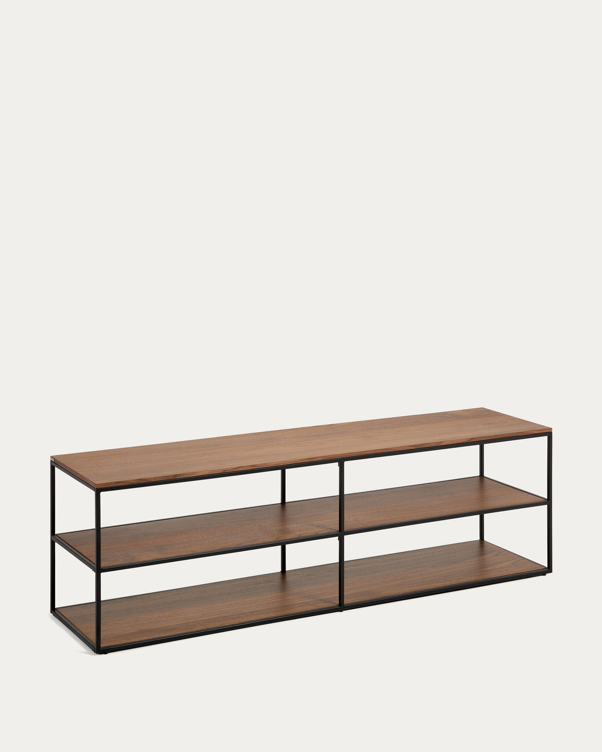 TV-Möbel Yoana aus Nussholzfurnier und schwarz lackiertem Metallgestell 160 x 40 cm in Braun, Schwarz präsentiert im Onlineshop von KAQTU Design AG. TV-Möbel ist von Kave Home