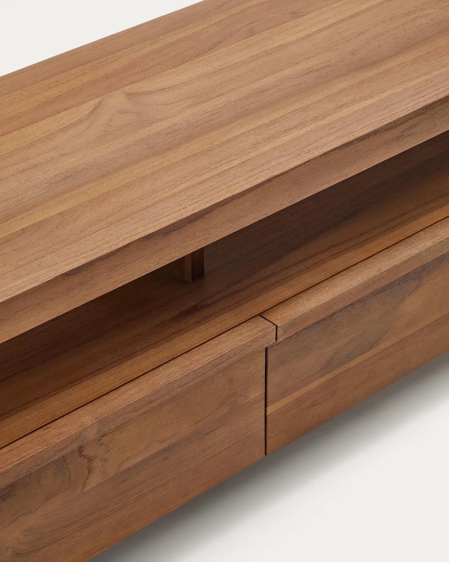 Elegantes TV-Möbel aus Teakholz, 200x40 cm, vereint minimalistisches Design mit praktischen Stauraumoptionen.