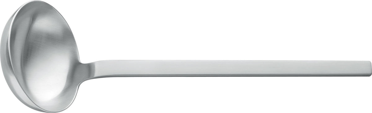 Minimale mattiert, Suppenschöpfer in Silber präsentiert im Onlineshop von KAQTU Design AG. Kochbesteck ist von Zwilling