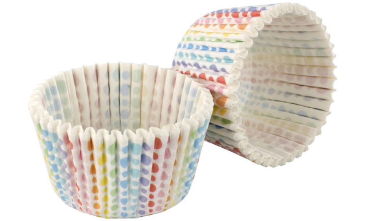 32 Stk. Cupcake Formen Rainbow, weiss in Mehrfarbig präsentiert im Onlineshop von KAQTU Design AG. Backform / Backblech ist von Tala