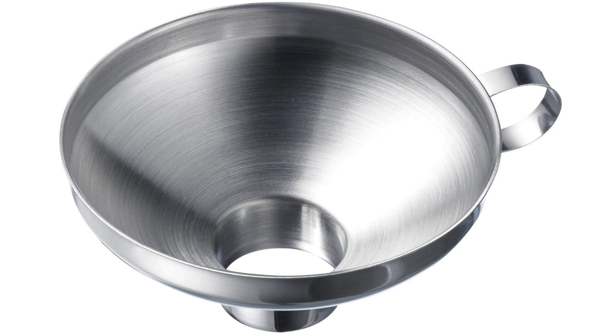 Einmachtrichter Classic, D13/D3.5cm, Edelstahl in Silber präsentiert im Onlineshop von KAQTU Design AG. Küchenhelfer ist von Westmark