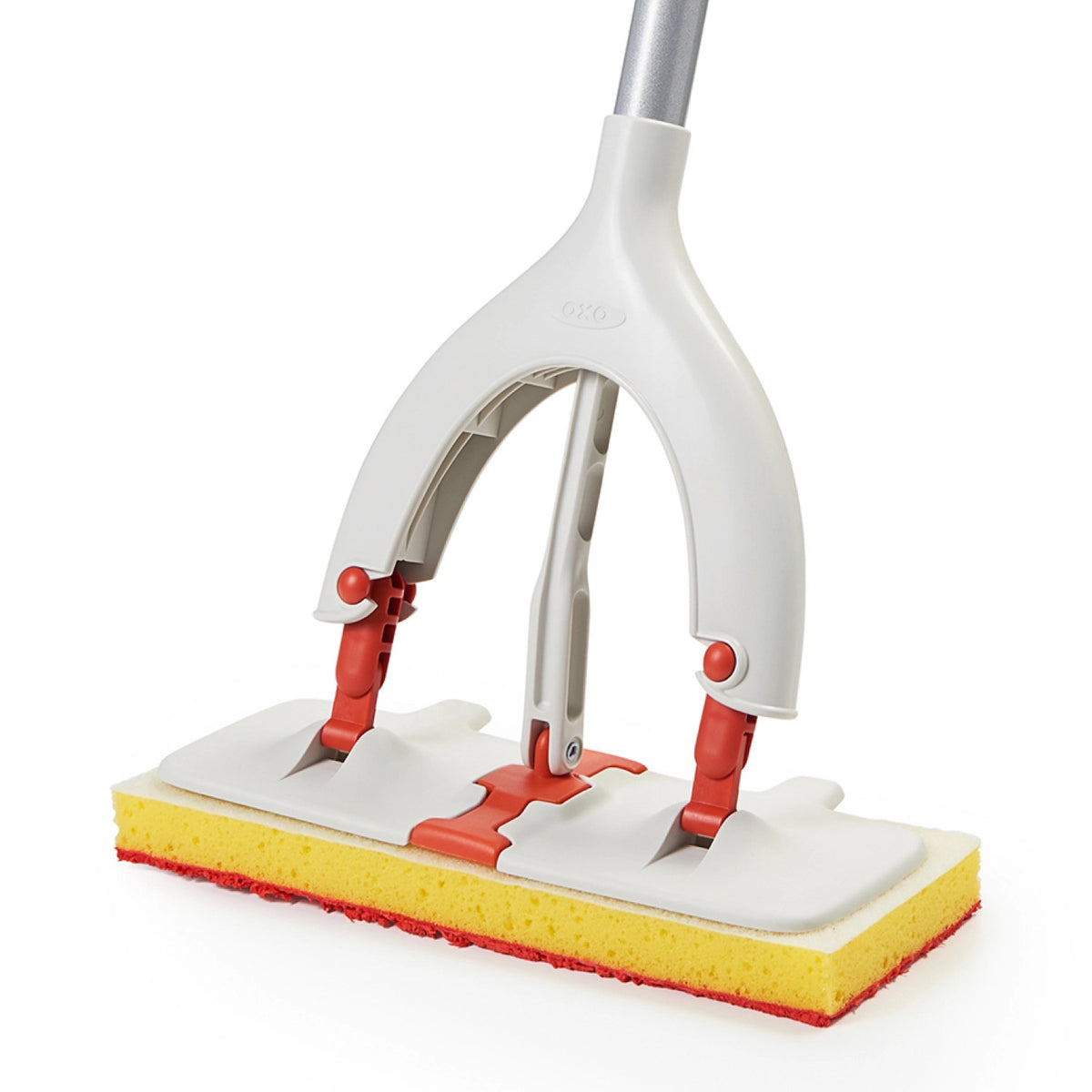 Good Grips Butterfly Mop Nachfüllung in Rot präsentiert im Onlineshop von KAQTU Design AG. Besen ist von OXO