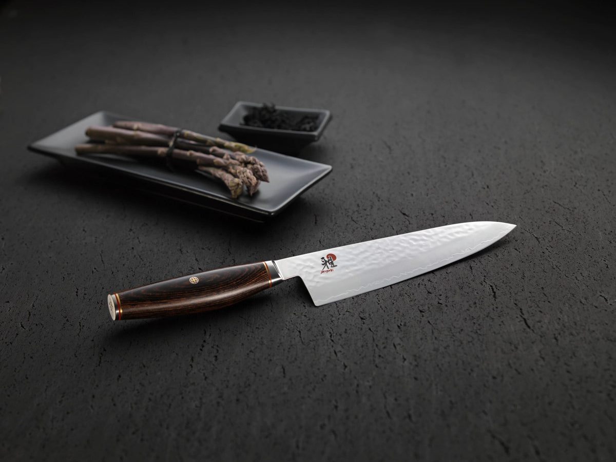 MIYABI 6000MCT Shotoh, 130mm in Braun präsentiert im Onlineshop von KAQTU Design AG. Damastmesser ist von Miyabi