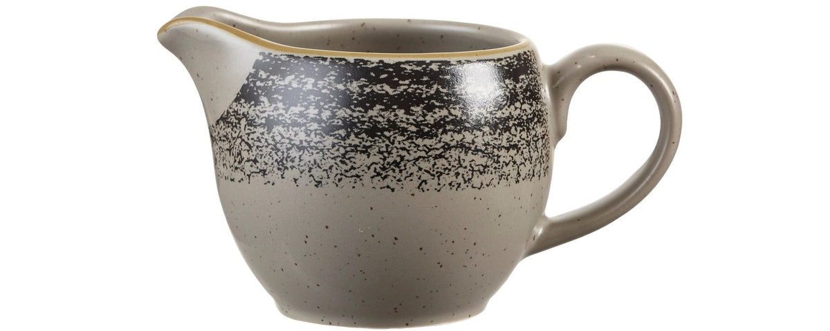 S.P. Homespun Charcoal Black Sahnekännchen 11.4cl in Schwarz präsentiert im Onlineshop von KAQTU Design AG. Kanne ist von Churchill