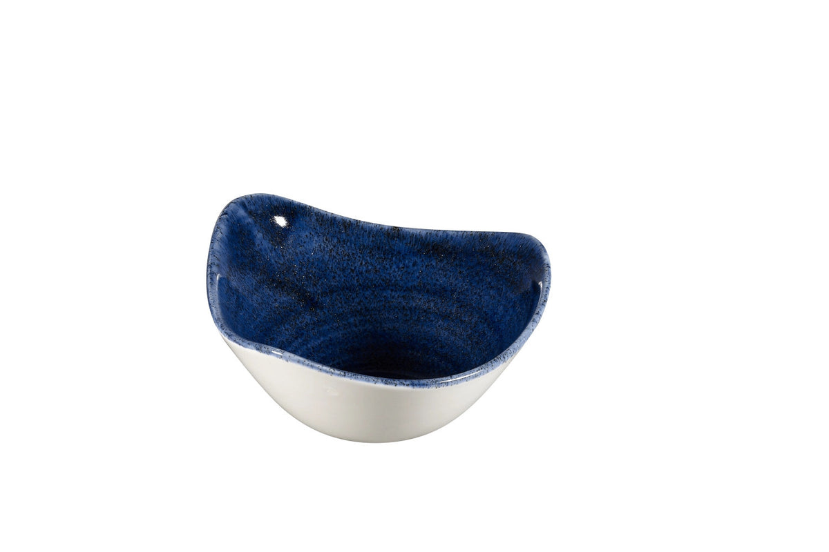 Stonecast Patina Cobalt Blue Triangel Schüssel 15.3cm in Blau präsentiert im Onlineshop von KAQTU Design AG. Teller ist von Churchill