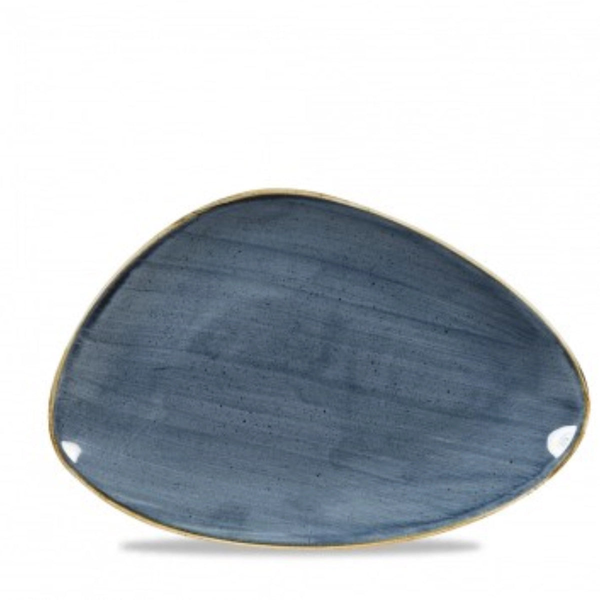 Stonecast Blueberry Triangel Chefs Plate in Blau präsentiert im Onlineshop von KAQTU Design AG. Küchenhelfer ist von Churchill