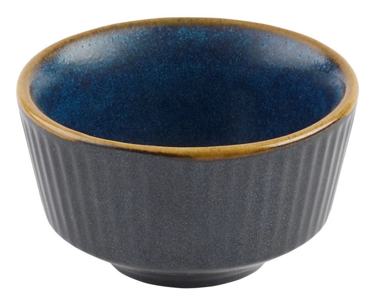 Kleine blaue Dip-Schale Nourish Tokyo Blue Kochi von Churchill aus glasierter Keramik