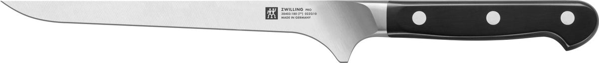 Zwilling Pro Filetiermesser 180 mm in Schwarz präsentiert im Onlineshop von KAQTU Design AG. Küchenmesser ist von Zwilling Kitchen