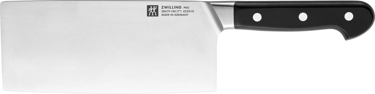 Zwilling Pro Chinesisches Kochmesser 180 mm in Schwarz präsentiert im Onlineshop von KAQTU Design AG. Küchenmesser ist von Zwilling Kitchen