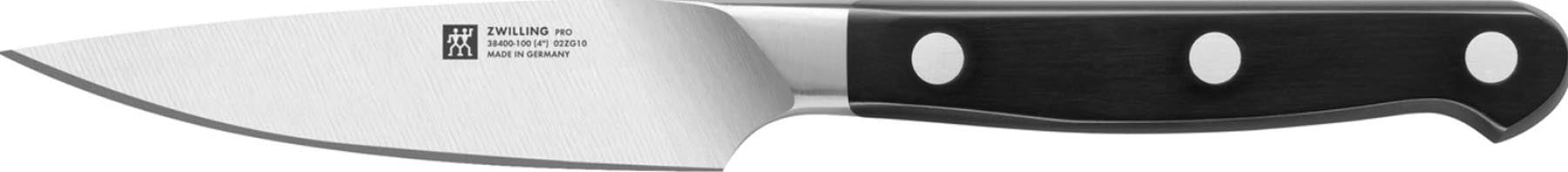 Elegantes 2-teiliges Messerset von Zwilling, bestehend aus einem präzisen Spickmesser und einem vielseitigen Santokumesser, ideal für jede Küche.