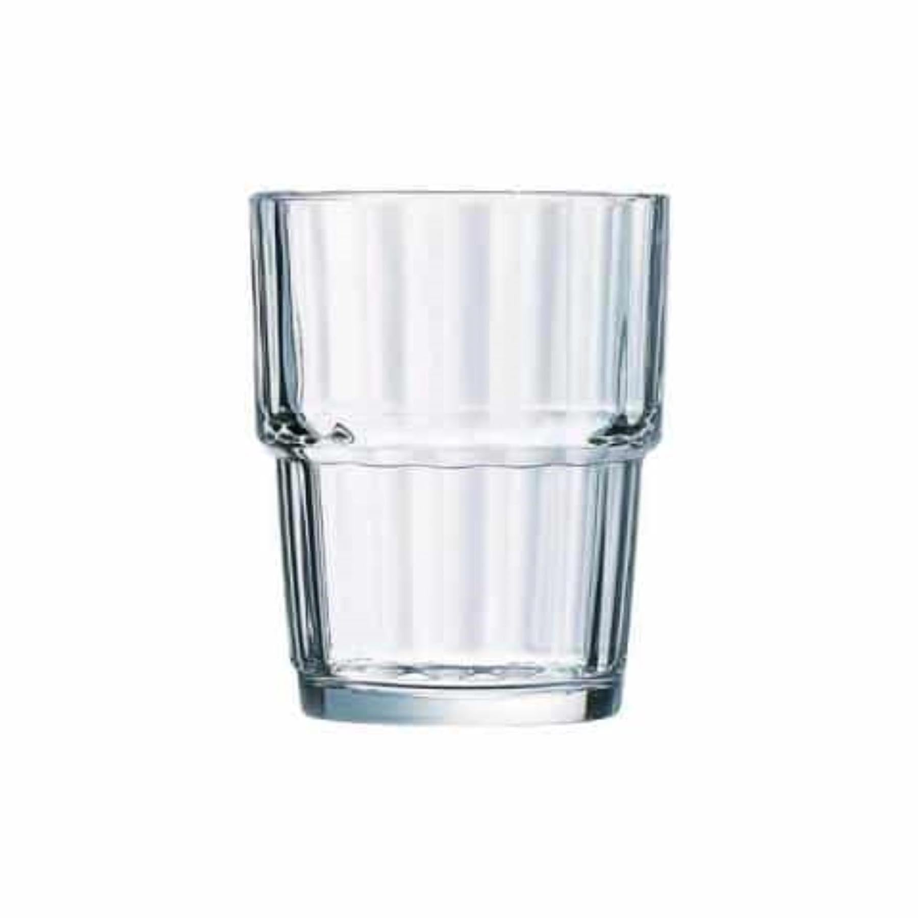Norvege Trinkglas stapelbar 0.25lt in Transparent präsentiert im Onlineshop von KAQTU Design AG. Glas ist von Arc