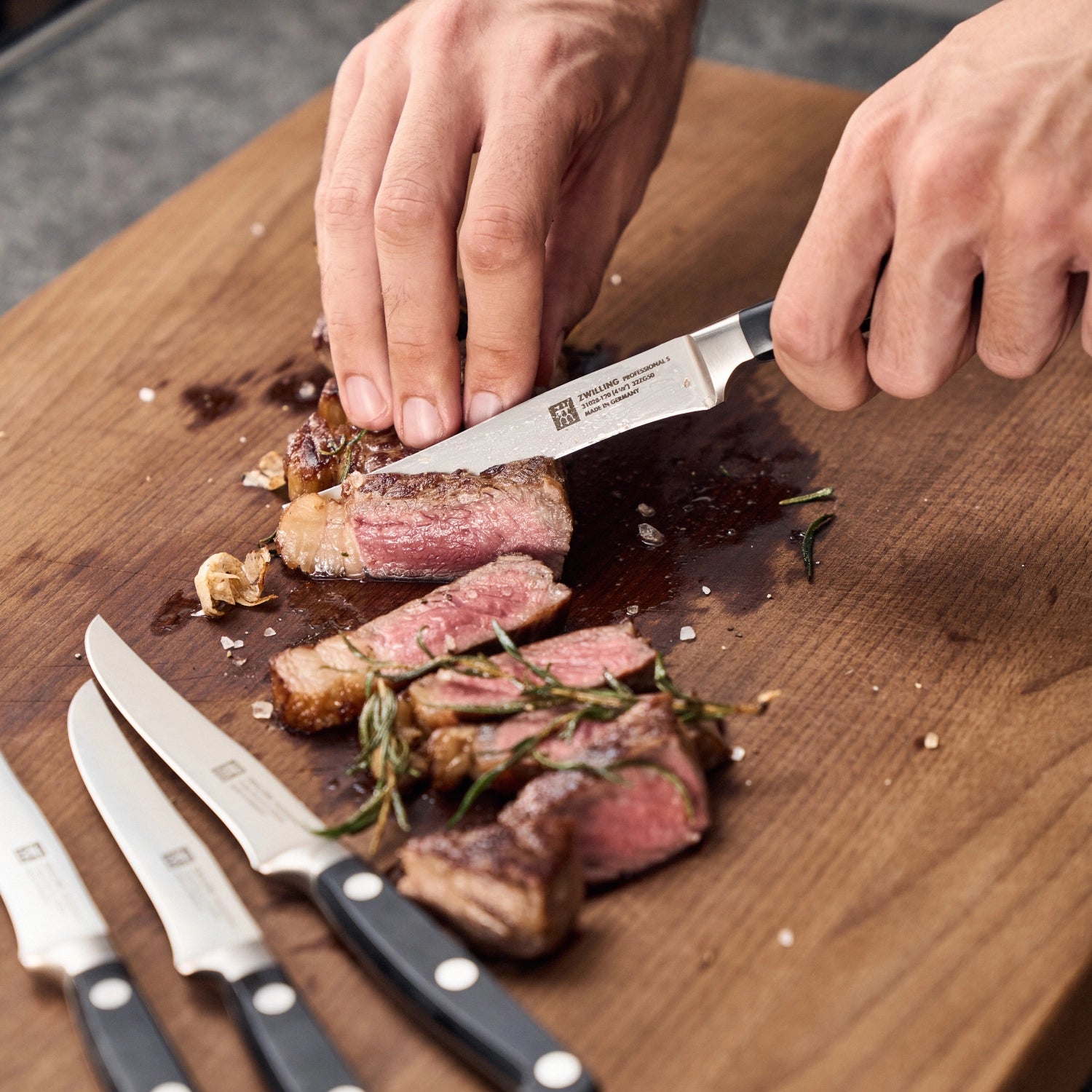 Professional "S" 4er Set Steakmesser