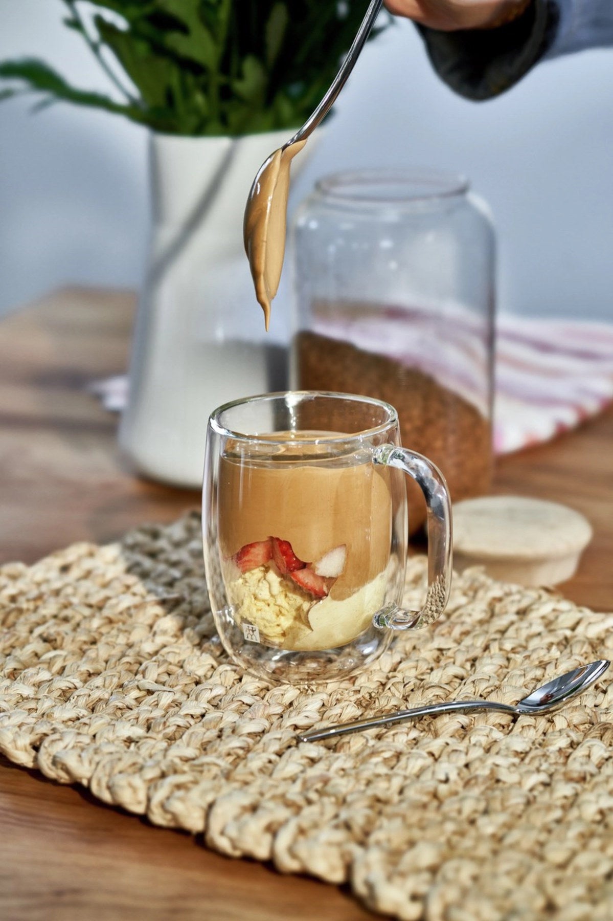 Sorrento Plus Kaffeegl. doppelw. m. Henkel, 2er Set, 355 ml in Transparent präsentiert im Onlineshop von KAQTU Design AG. Kaffeetassen ist von Zwilling Kitchen