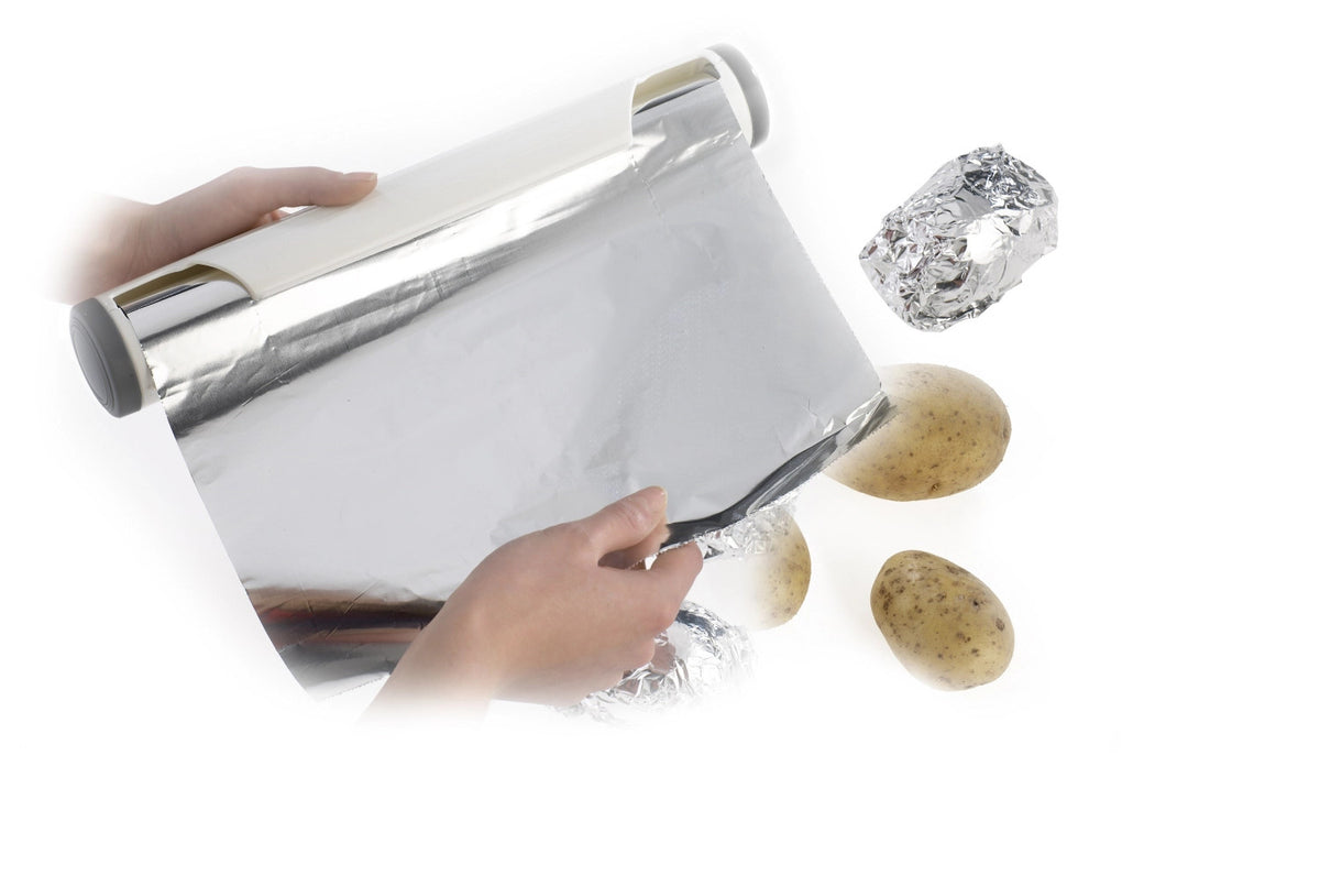 Folienspender, 33.5x6.5x6.5cm in Weiss präsentiert im Onlineshop von KAQTU Design AG. Küchenhelfer ist von Westmark