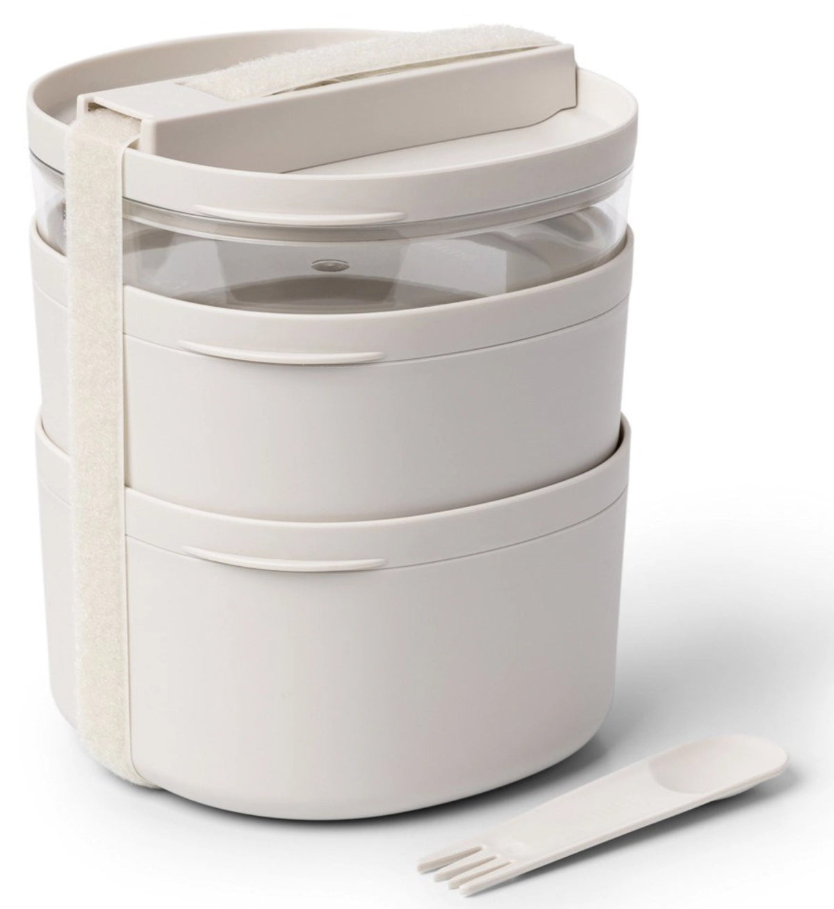 Beige Snackbox von Amuse, Modell Life Companion Large, quadratische Form mit Deckel, Masse 15.5x15.5x19cm, auf hellem Hintergrund.