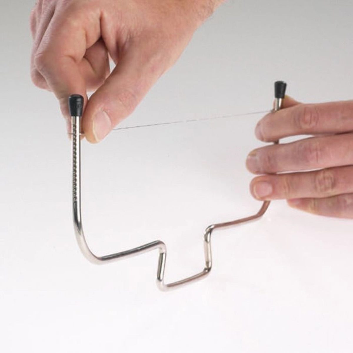 Tortenbodenteiler Simplex, 33x13.8x1cm in Silber präsentiert im Onlineshop von KAQTU Design AG. Küchenhelfer ist von Westmark