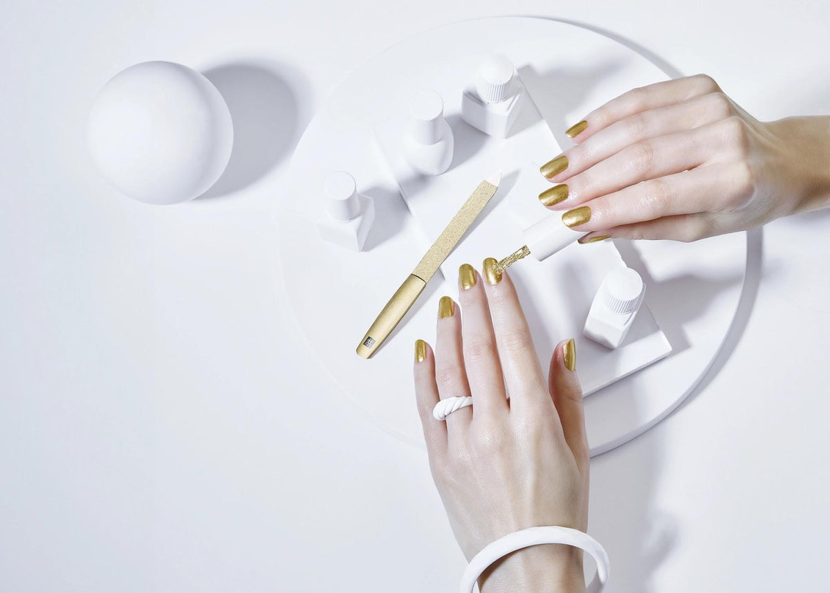 TWINOX Gold Edition, Saphir-Nagelfeile, 130mm in Gold präsentiert im Onlineshop von KAQTU Design AG. Körperpflege ist von Zwilling Beauty