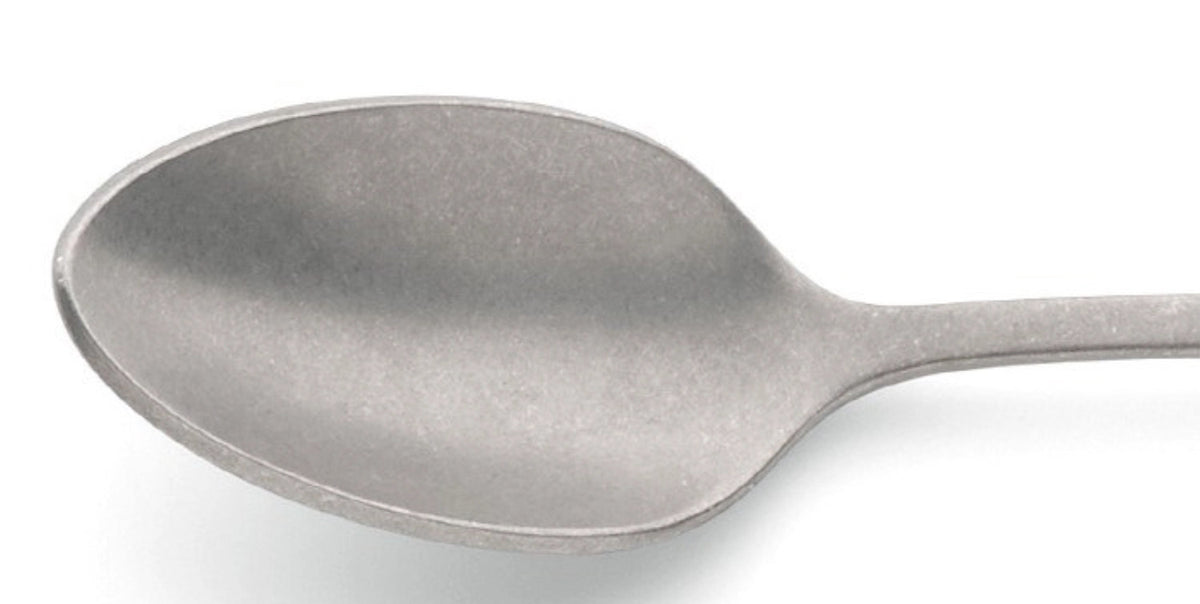 Baguette Vintage Kaffeelöffel 18/10 in Silber präsentiert im Onlineshop von KAQTU Design AG. Besteck ist von Amefa