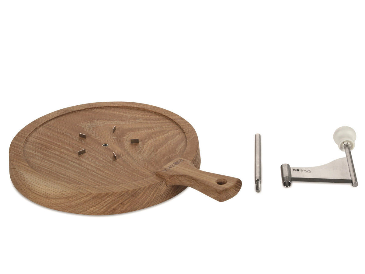 Käseschaber Friends in Braun präsentiert im Onlineshop von KAQTU Design AG. Käsezubehör ist von Boska